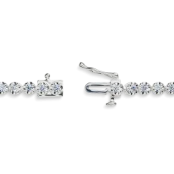 1.84 Carat 6.5