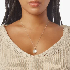 Heirloom Mother of Pearl Pendant Necklace