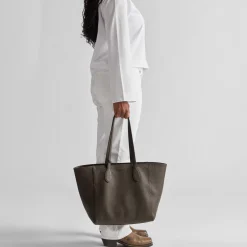 Runabout Tote Bag