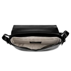Runwell Messenger Bag