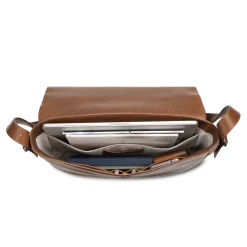 Runwell Messenger Bag